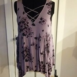 Torrid Super Soft Sharkbite Sleeveless Sz 5